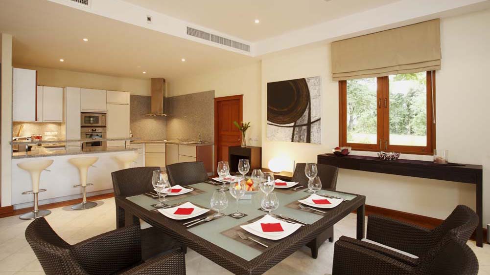 Laguna Waters -Dining area